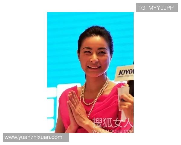 黄敏专访：从青涩少年到网球明星的成长之路回顾